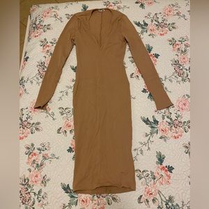 dress like new brand Fashion Nova size M